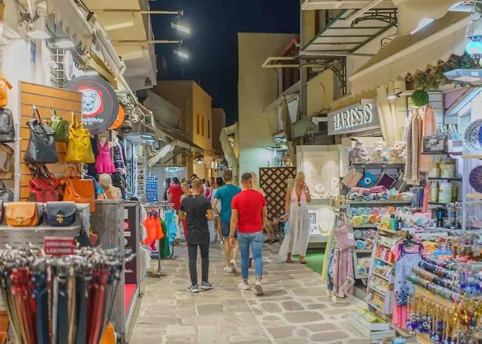 Апартаменти Old Town Wooden-garden House Кос