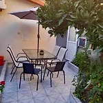 Old Town Wooden-garden House Kos-Stadt