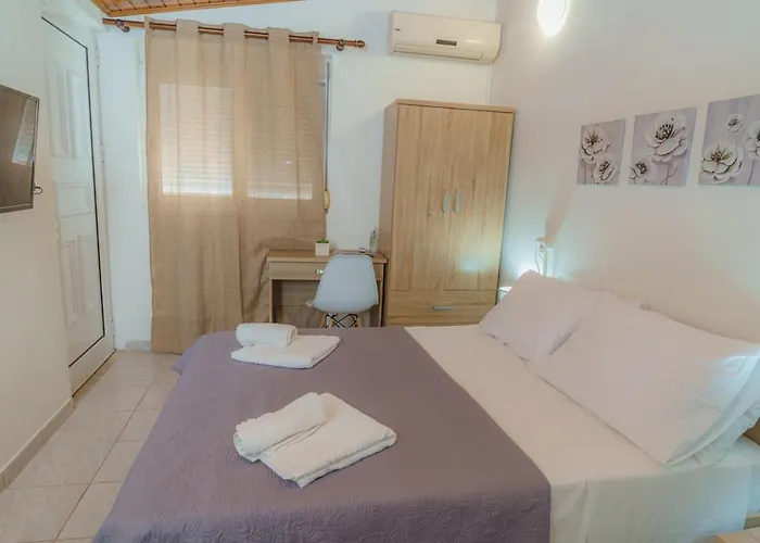 Old Town Wooden-garden House Apartamento *