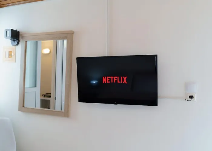 Old Town Wooden-garden House Cós