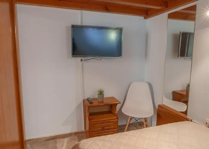 Old Town Wooden-garden House Apartamento