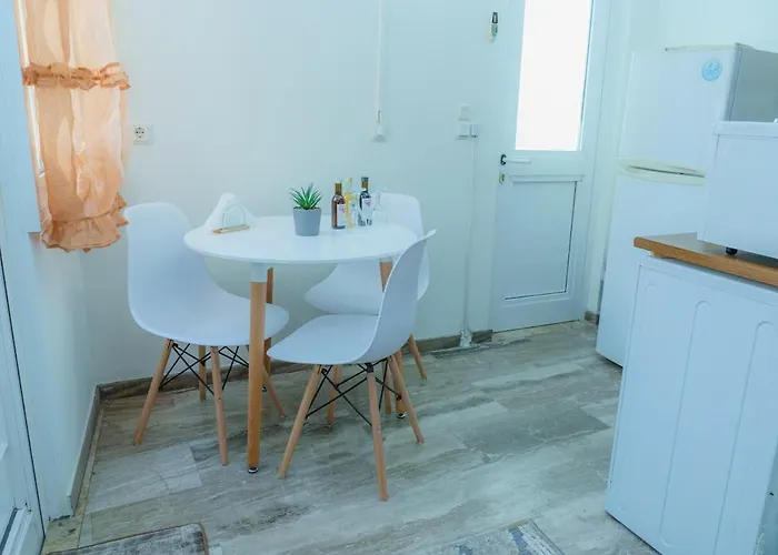 Old Town Wooden-garden House Апартаменты Кос